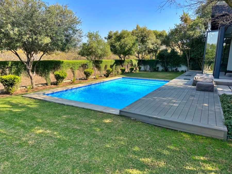 4 Bedroom Property for Sale in Waterfall Country Estate Gauteng