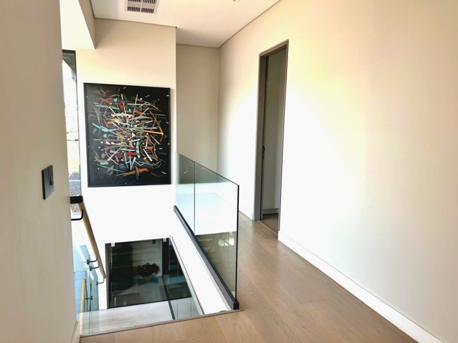 4 Bedroom Property for Sale in Waterfall Country Estate Gauteng