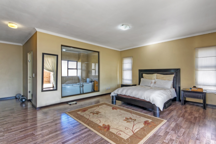 4 Bedroom Property for Sale in Kosmosdal Gauteng