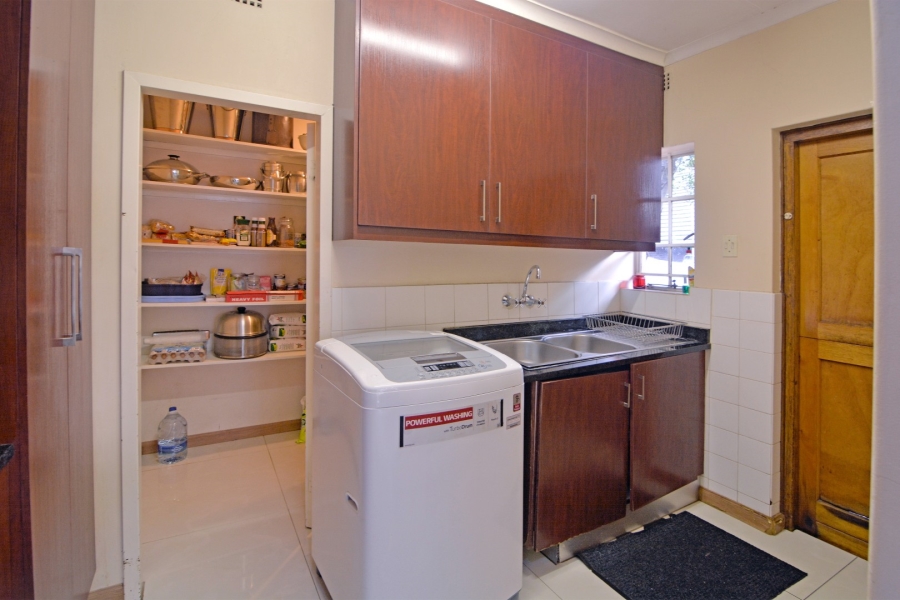 3 Bedroom Property for Sale in Beverley Gardens Gauteng