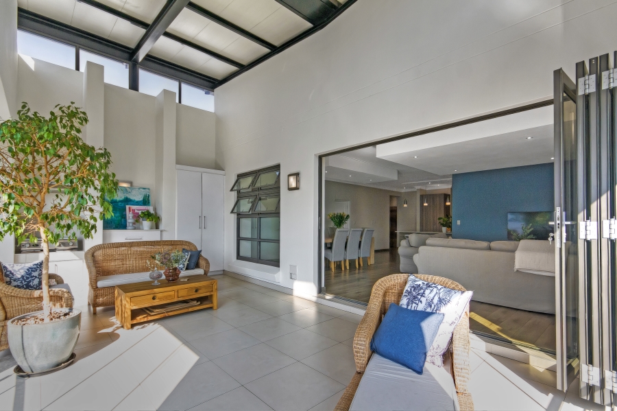 2 Bedroom Property for Sale in Morningside Gauteng