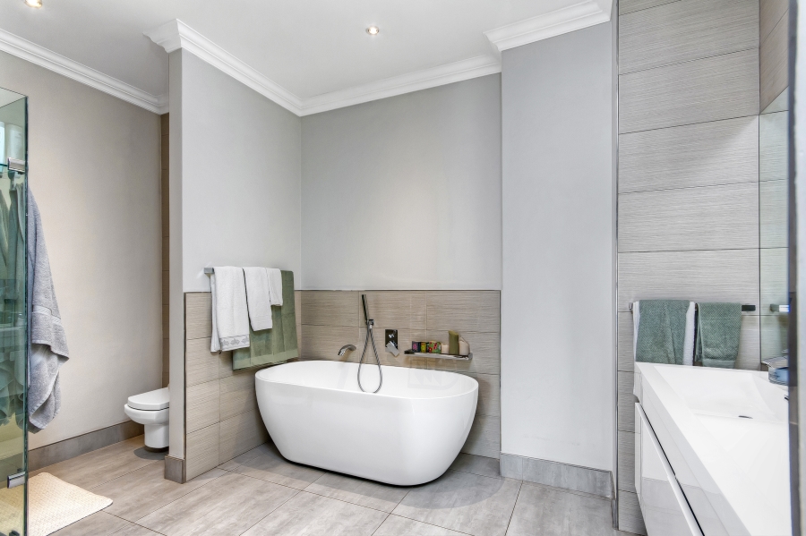 2 Bedroom Property for Sale in Morningside Gauteng