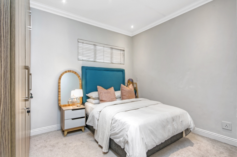 2 Bedroom Property for Sale in Morningside Gauteng