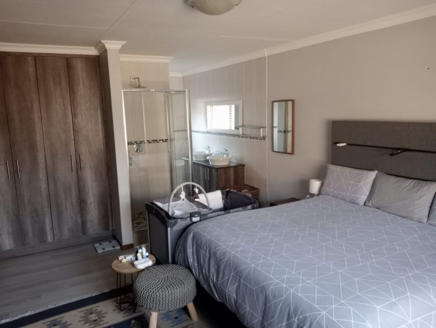 3 Bedroom Property for Sale in Greenhills Gauteng