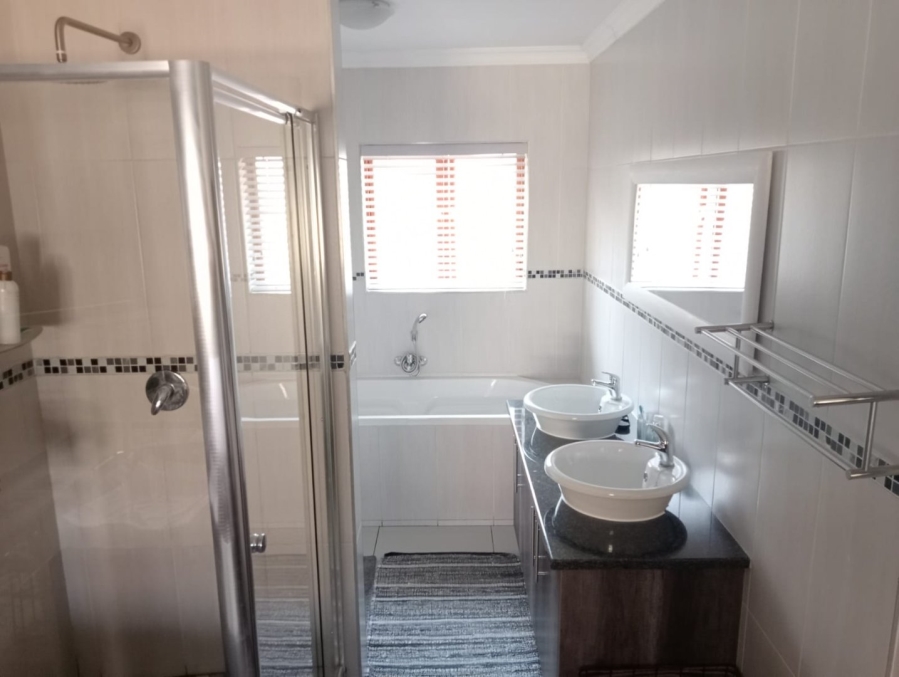 3 Bedroom Property for Sale in Greenhills Gauteng
