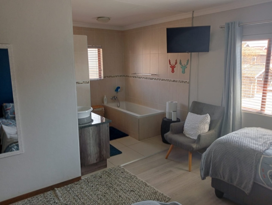 3 Bedroom Property for Sale in Greenhills Gauteng