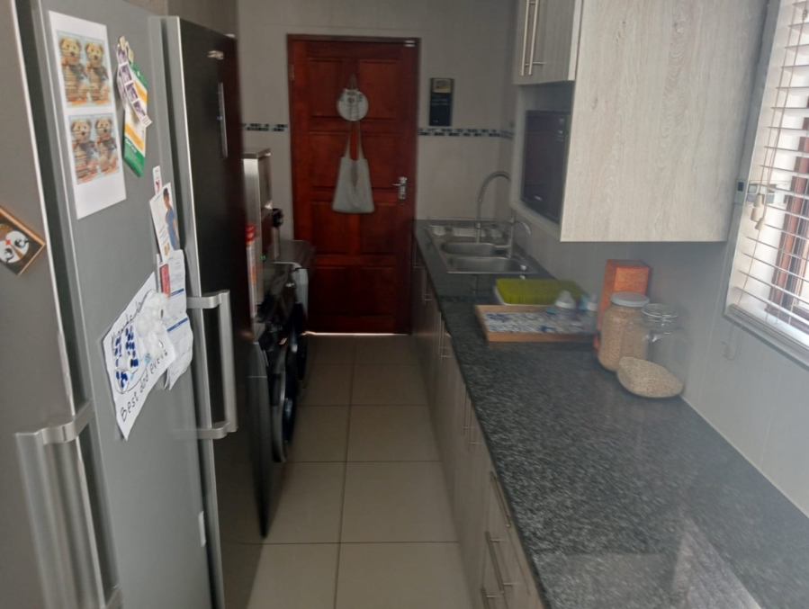 3 Bedroom Property for Sale in Greenhills Gauteng