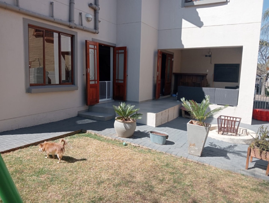 3 Bedroom Property for Sale in Greenhills Gauteng