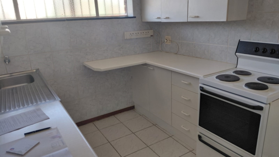 2 Bedroom Property for Sale in Greenhills Gauteng