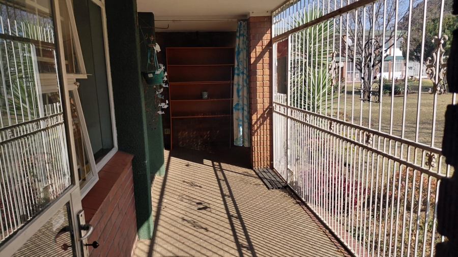 2 Bedroom Property for Sale in Greenhills Gauteng
