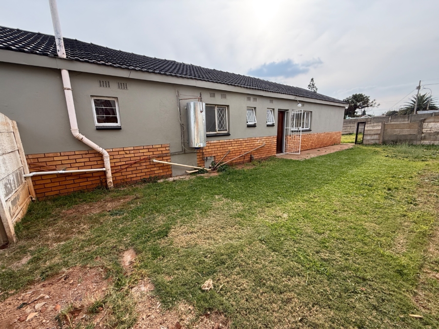 3 Bedroom Property for Sale in Witpoortjie Gauteng