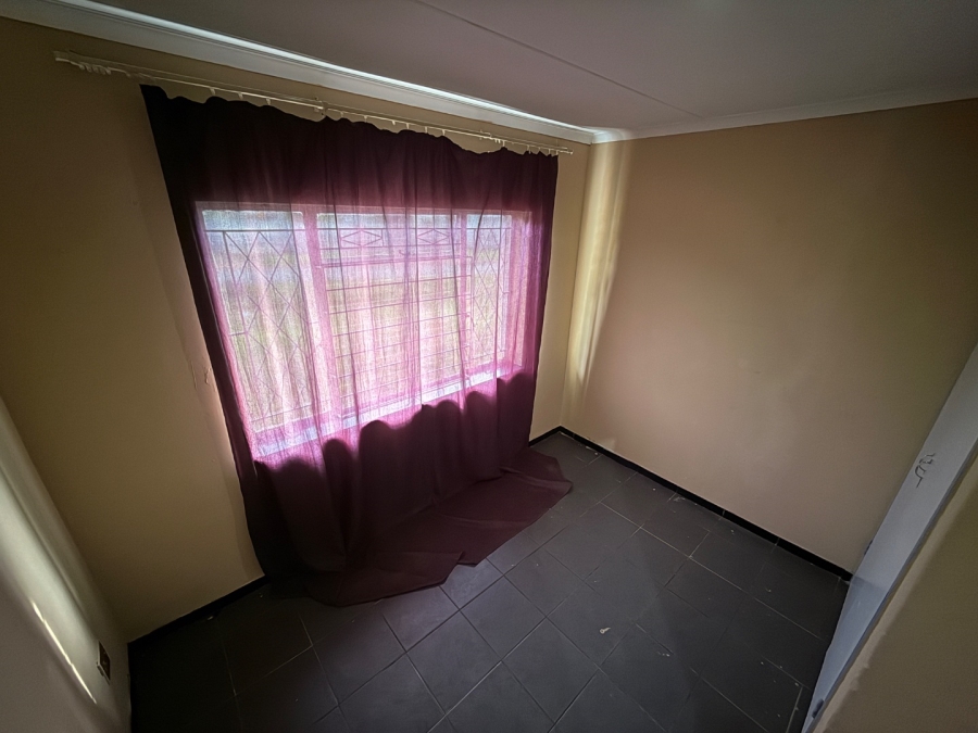 3 Bedroom Property for Sale in Witpoortjie Gauteng