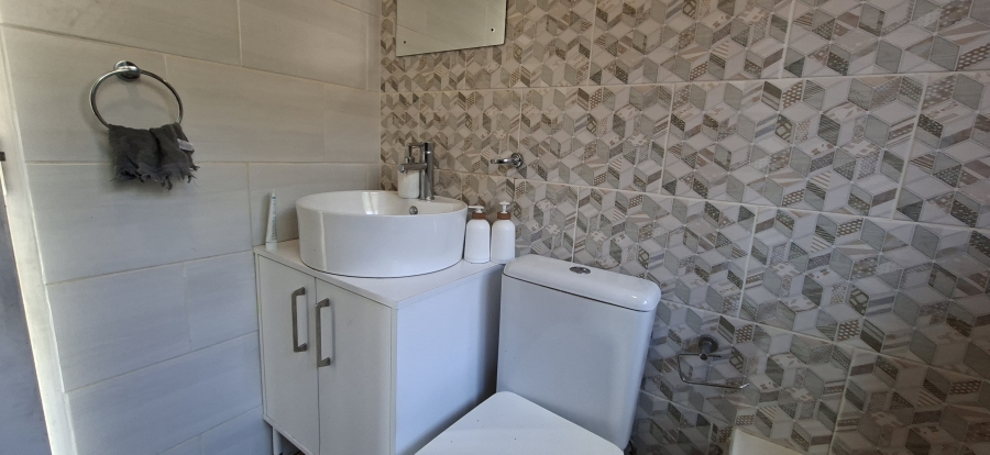 2 Bedroom Property for Sale in Little Falls Gauteng