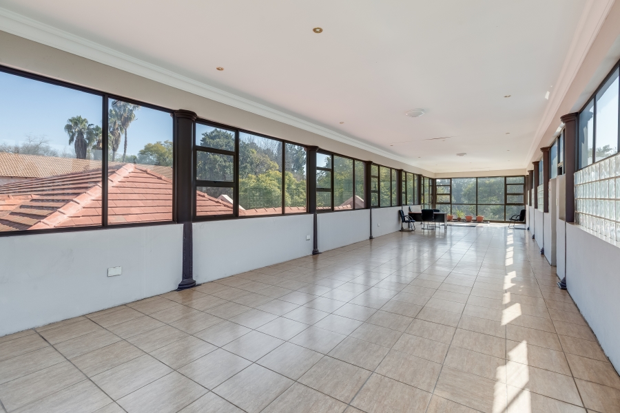 7 Bedroom Property for Sale in Morningside Gauteng