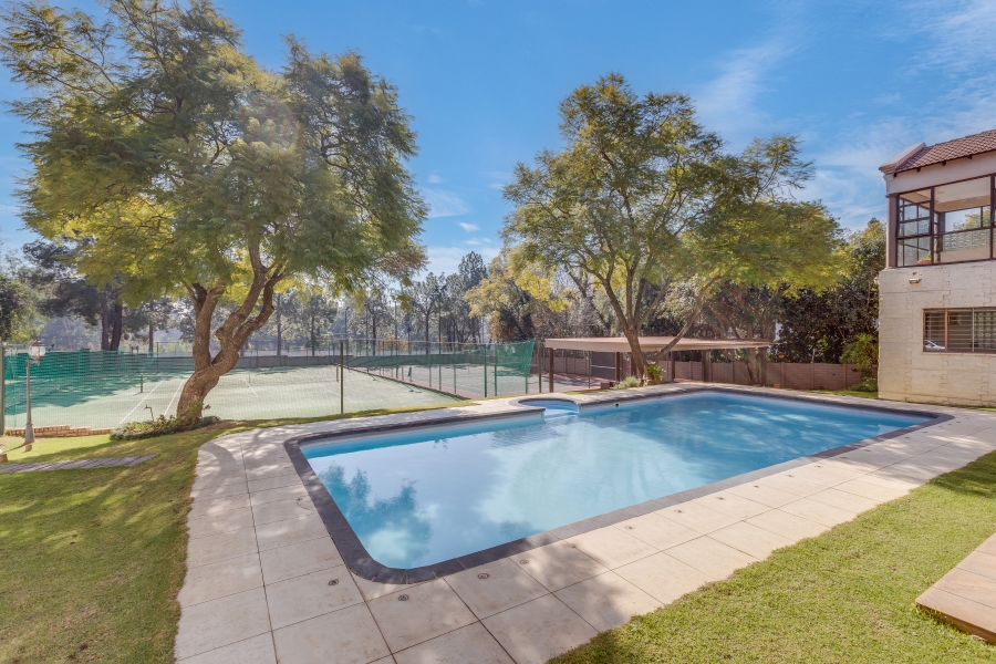 7 Bedroom Property for Sale in Morningside Gauteng