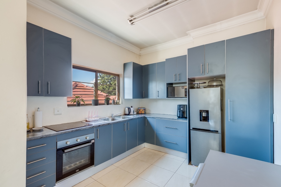 7 Bedroom Property for Sale in Morningside Gauteng