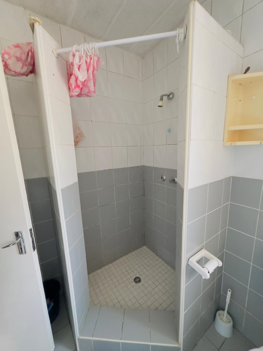 2 Bedroom Property for Sale in President Park Gauteng