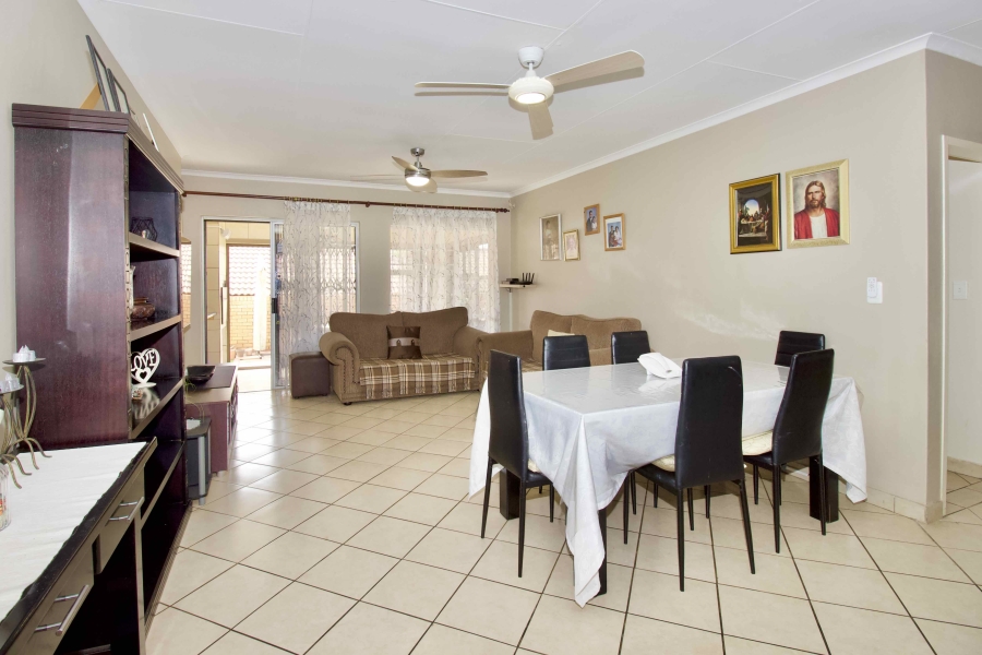 4 Bedroom Property for Sale in Paramount Estate Gauteng