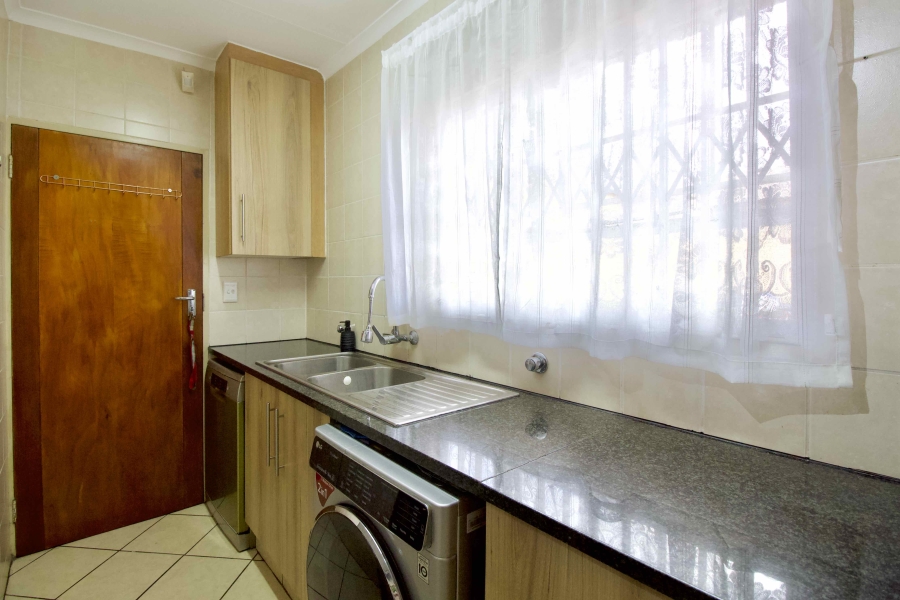 4 Bedroom Property for Sale in Paramount Estate Gauteng