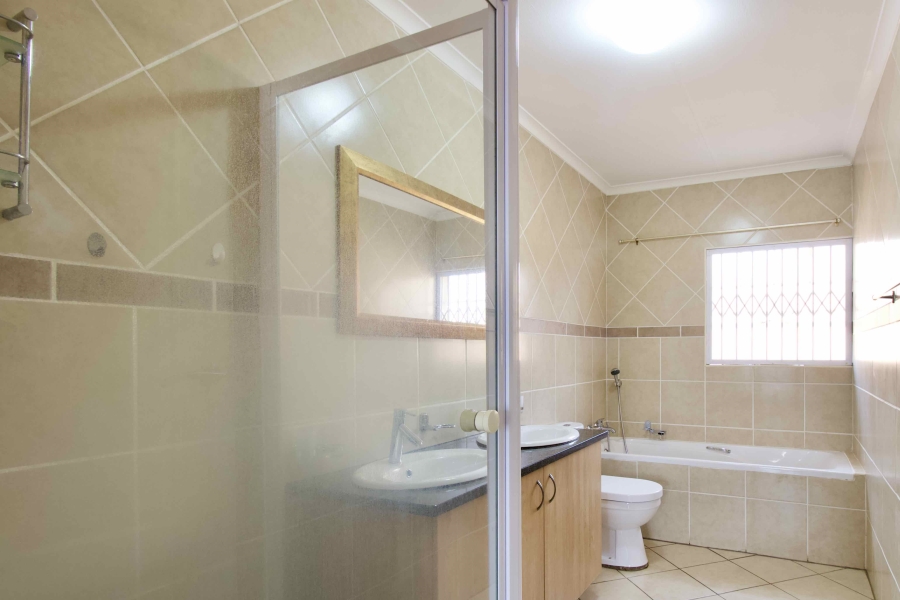 4 Bedroom Property for Sale in Paramount Estate Gauteng