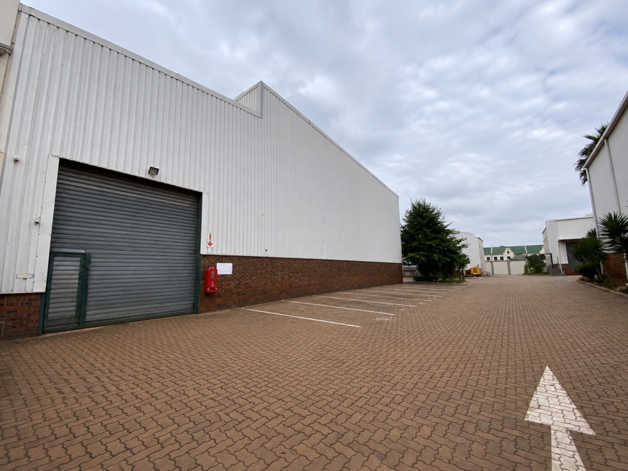To Let Commercial Property for Rent in Randjespark Gauteng