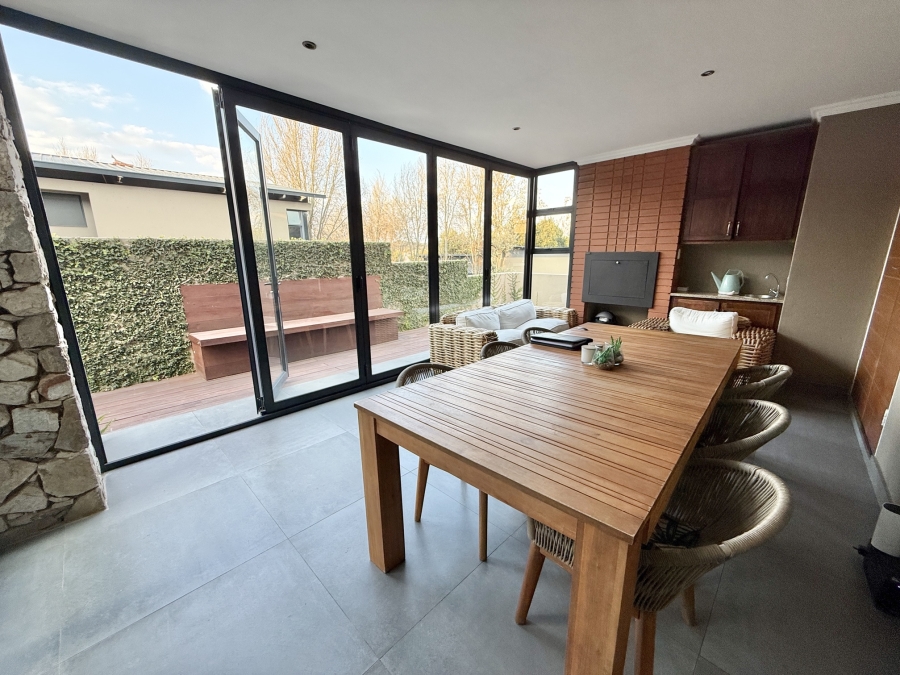 To Let 4 Bedroom Property for Rent in Olympus AH Gauteng