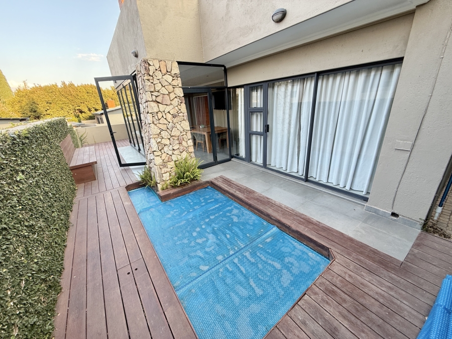 To Let 4 Bedroom Property for Rent in Olympus AH Gauteng