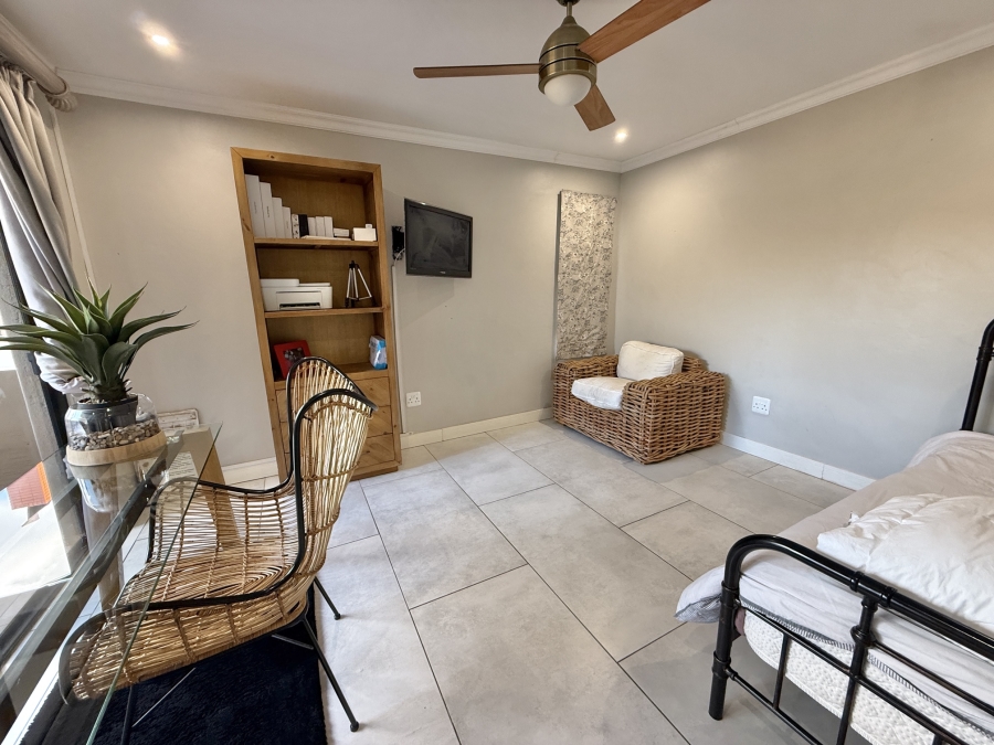To Let 4 Bedroom Property for Rent in Olympus AH Gauteng