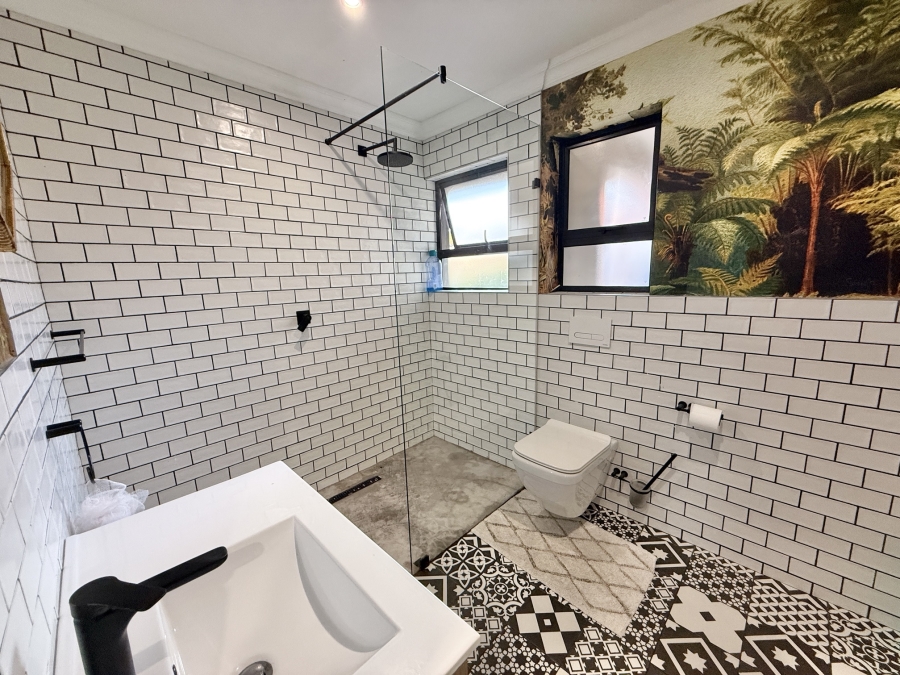 To Let 4 Bedroom Property for Rent in Olympus AH Gauteng
