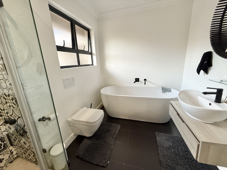To Let 4 Bedroom Property for Rent in Olympus AH Gauteng
