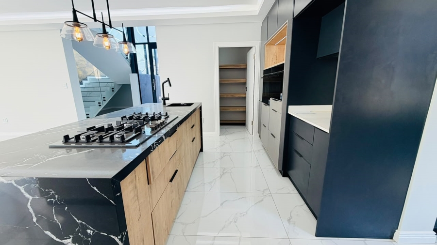 4 Bedroom Property for Sale in Fountainbrook Estate Gauteng