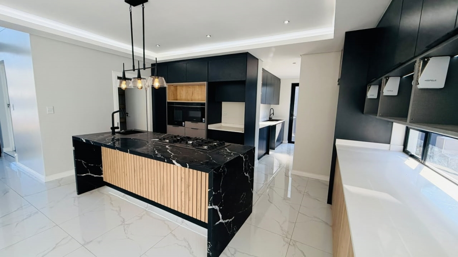 4 Bedroom Property for Sale in Fountainbrook Estate Gauteng