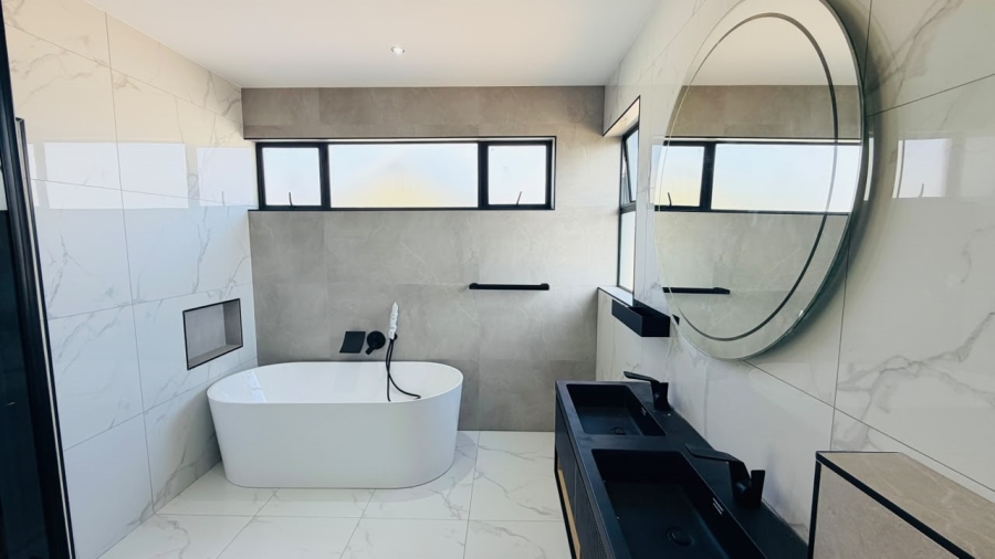 4 Bedroom Property for Sale in Fountainbrook Estate Gauteng