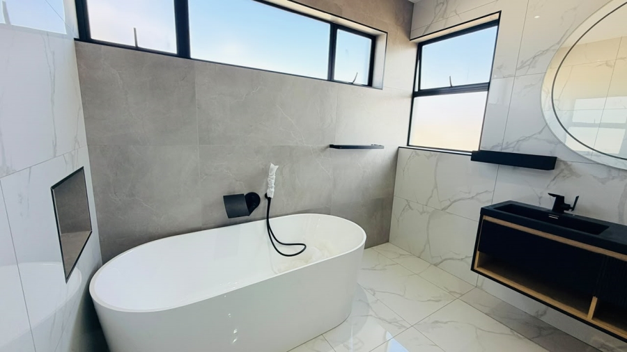 4 Bedroom Property for Sale in Fountainbrook Estate Gauteng