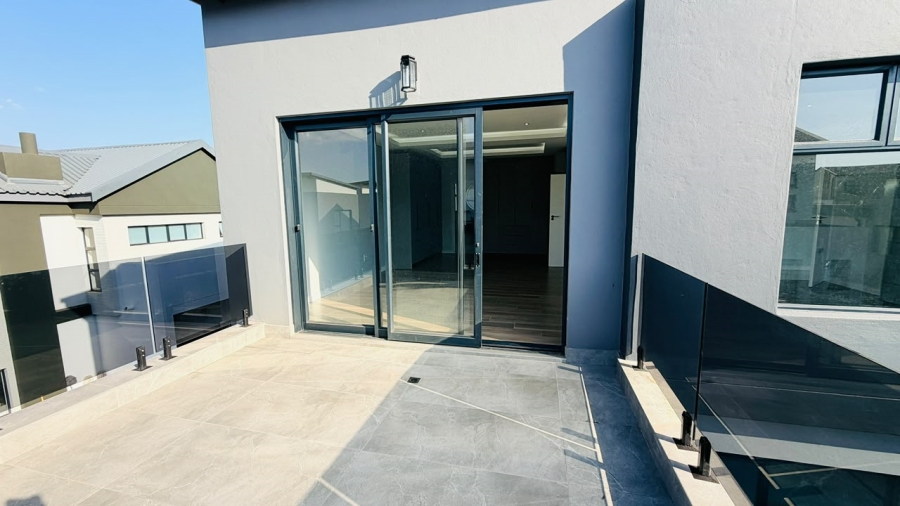 4 Bedroom Property for Sale in Fountainbrook Estate Gauteng