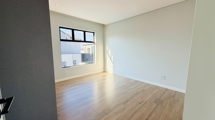 4 Bedroom Property for Sale in Fountainbrook Estate Gauteng