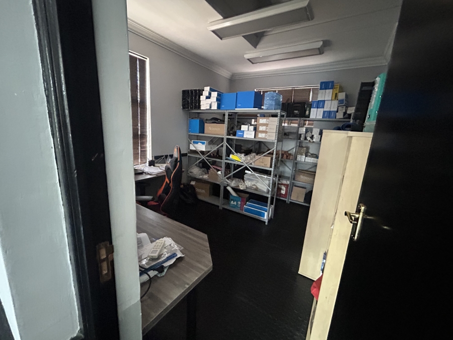 To Let Commercial Property for Rent in Route 21 Business Park Gauteng