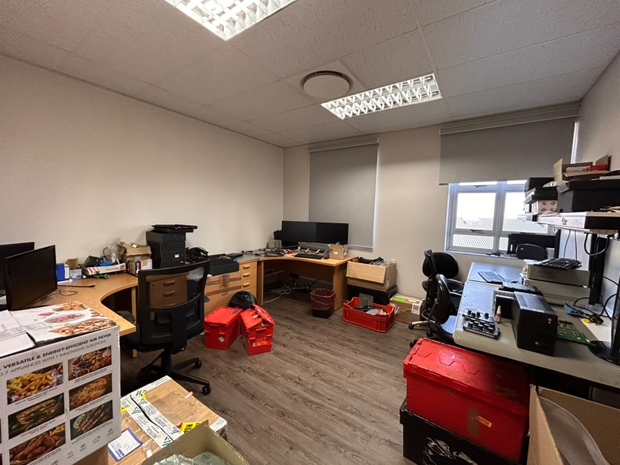To Let Commercial Property for Rent in Route 21 Business Park Gauteng