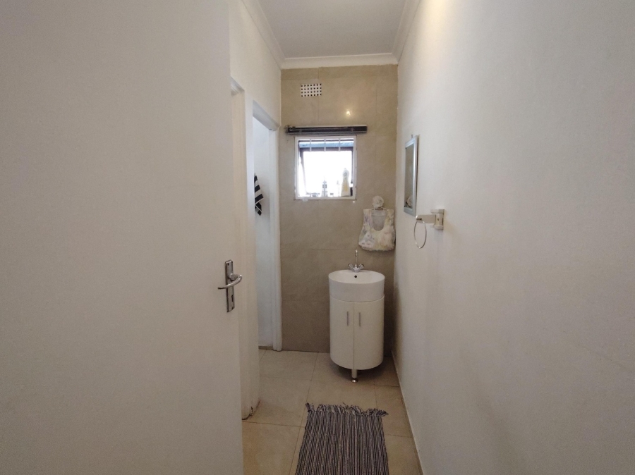 7 Bedroom Property for Sale in Aston Manor Gauteng