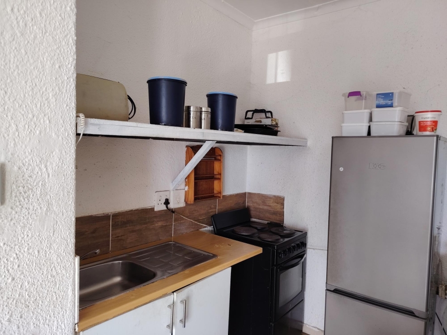 7 Bedroom Property for Sale in Aston Manor Gauteng