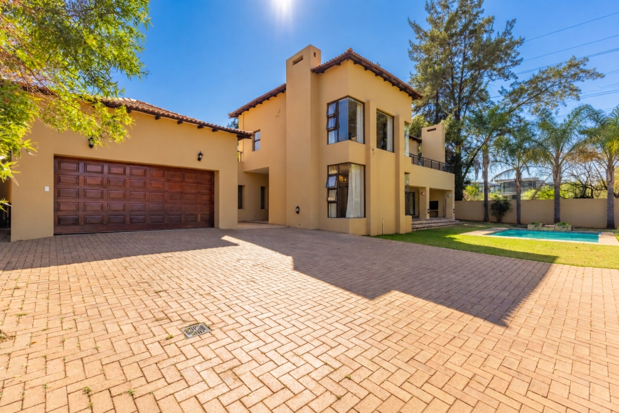 To Let 4 Bedroom Property for Rent in Dainfern Golf Estate Gauteng