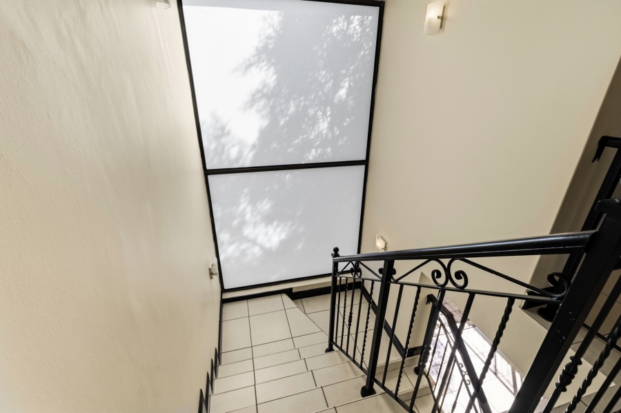 To Let 4 Bedroom Property for Rent in Dainfern Golf Estate Gauteng