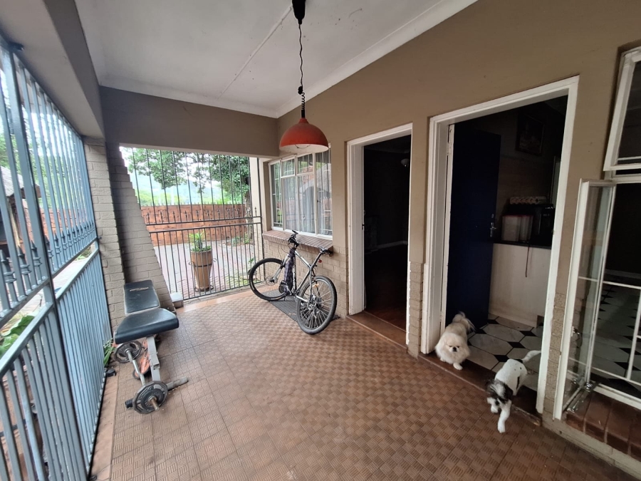5 Bedroom Property for Sale in Annlin Gauteng