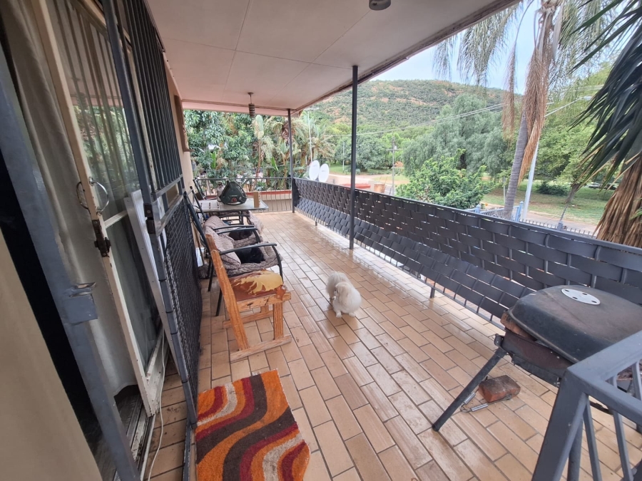 5 Bedroom Property for Sale in Annlin Gauteng