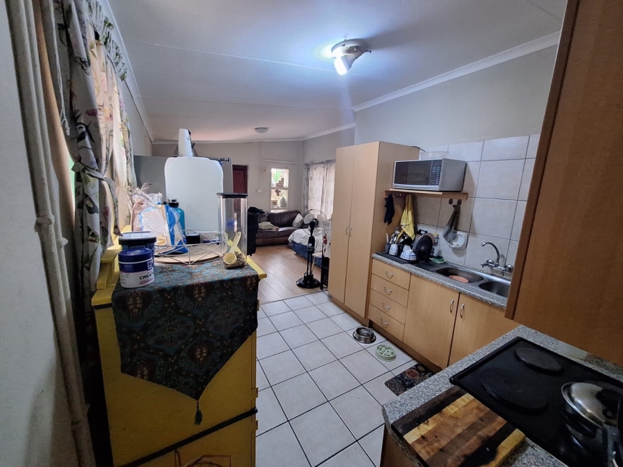 5 Bedroom Property for Sale in Annlin Gauteng