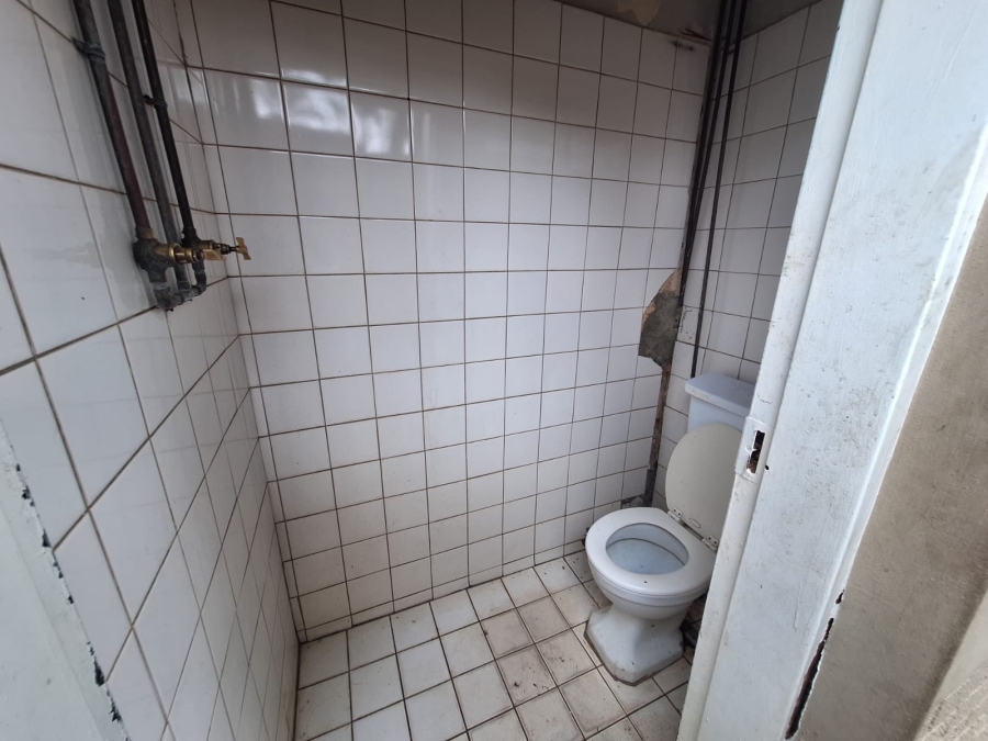 5 Bedroom Property for Sale in Annlin Gauteng