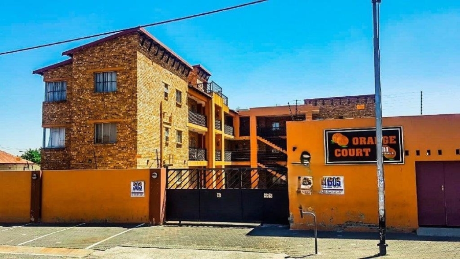 2 Bedroom Property for Sale in Turf Club Gauteng