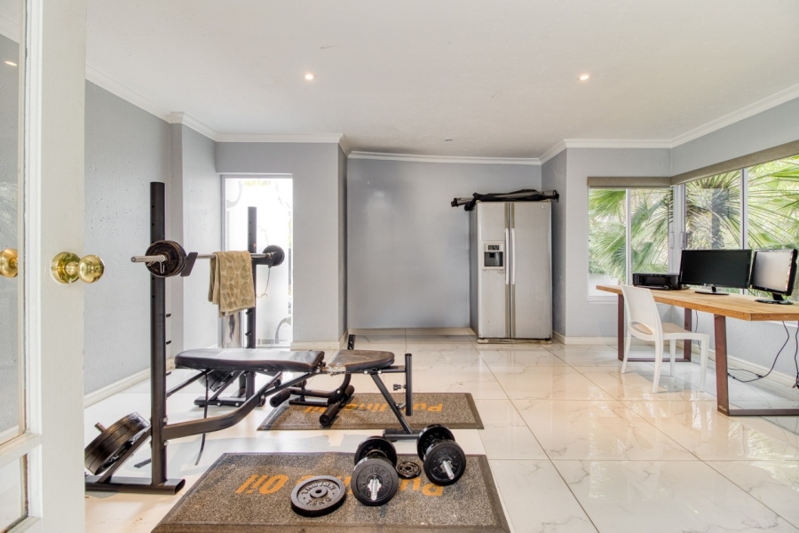 To Let 4 Bedroom Property for Rent in Dainfern Golf Estate Gauteng