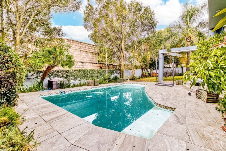 To Let 4 Bedroom Property for Rent in Dainfern Golf Estate Gauteng