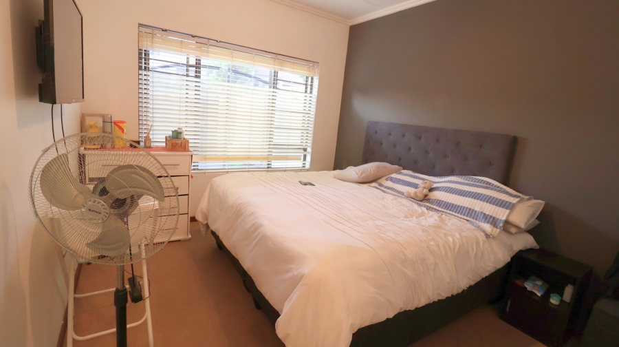 To Let 2 Bedroom Property for Rent in Lonehill Gauteng
